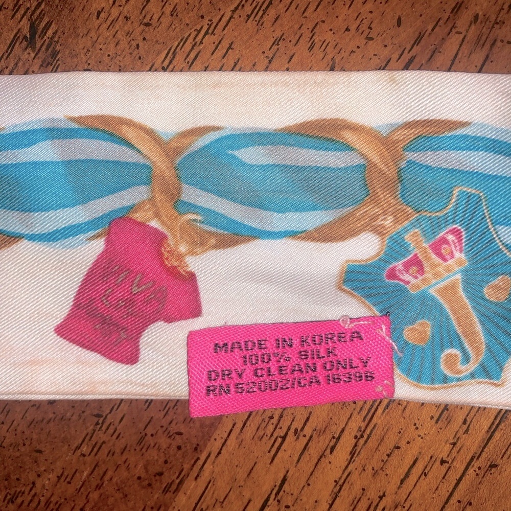 JUICY COUTURE silk twilly scarf y2k for your bag or hair or blouse 💕🩵